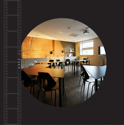 „Fotografijos muziejaus studija“ svečiavosi Šiaulių Didždvario gimnazijos „Radijo klube“