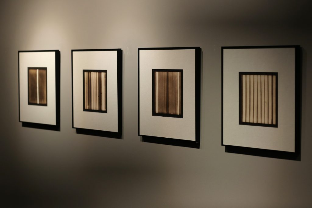 SIDABRAS. SPALVA. ATMINTIS