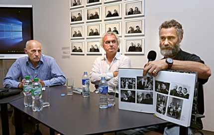 Senoji fotografija traukia skeletus iš spintos