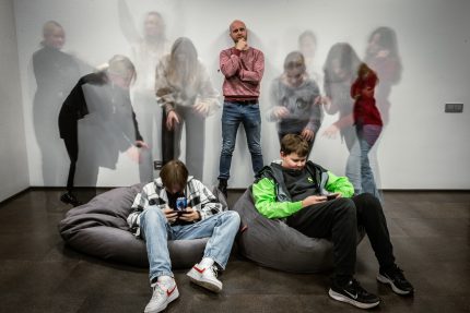 Profesionalumo kelio pradžią atveriančios patirtys pažintyje su fotografija ir kinu!