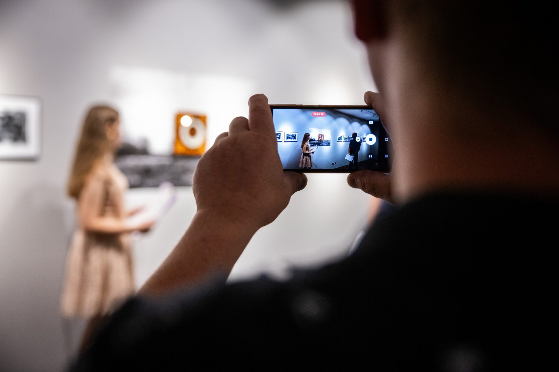 Fotografijos ir kino būrelio baigiamųjų darbų paroda