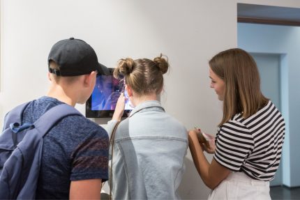 Šiaulių „Aušros” muziejaus padalinių ekspozicijas moksleiviai kviečiami lankytis nemokamai!