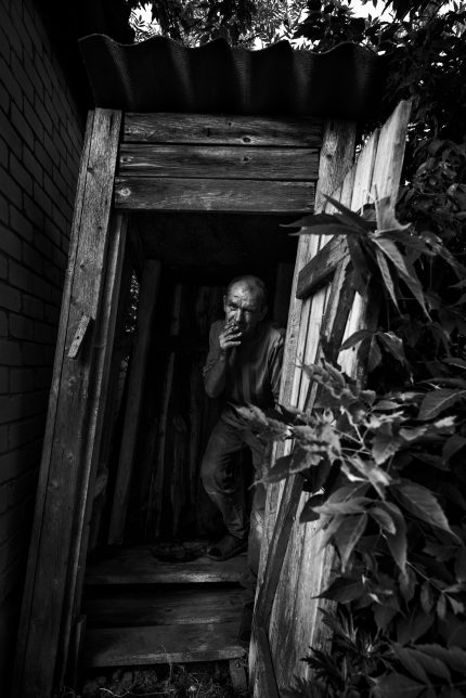 Jaunojo kūrėjo eteris: Armando Stokės fotografijų ciklo „Išvietės aura