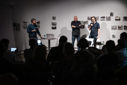 Apie draugus ir kino kamerą