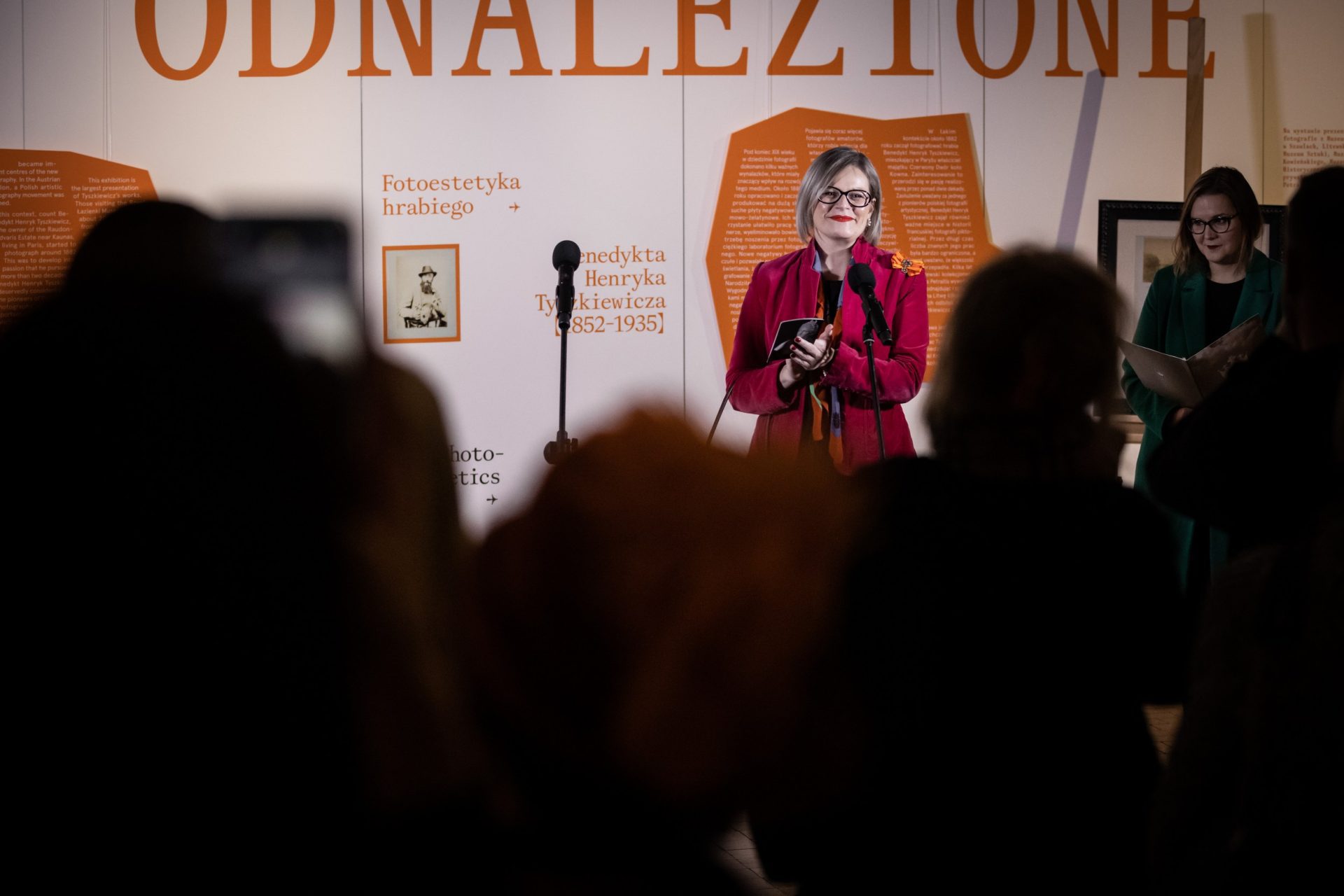 Karališkųjų Lazienkų muziejuje Varšuvoje (Lenkija) atidaryta fotografijų paroda „Atrasti vaizdai. Grafo Benedikto Henriko Tiškevičiaus fotografijos estetika“