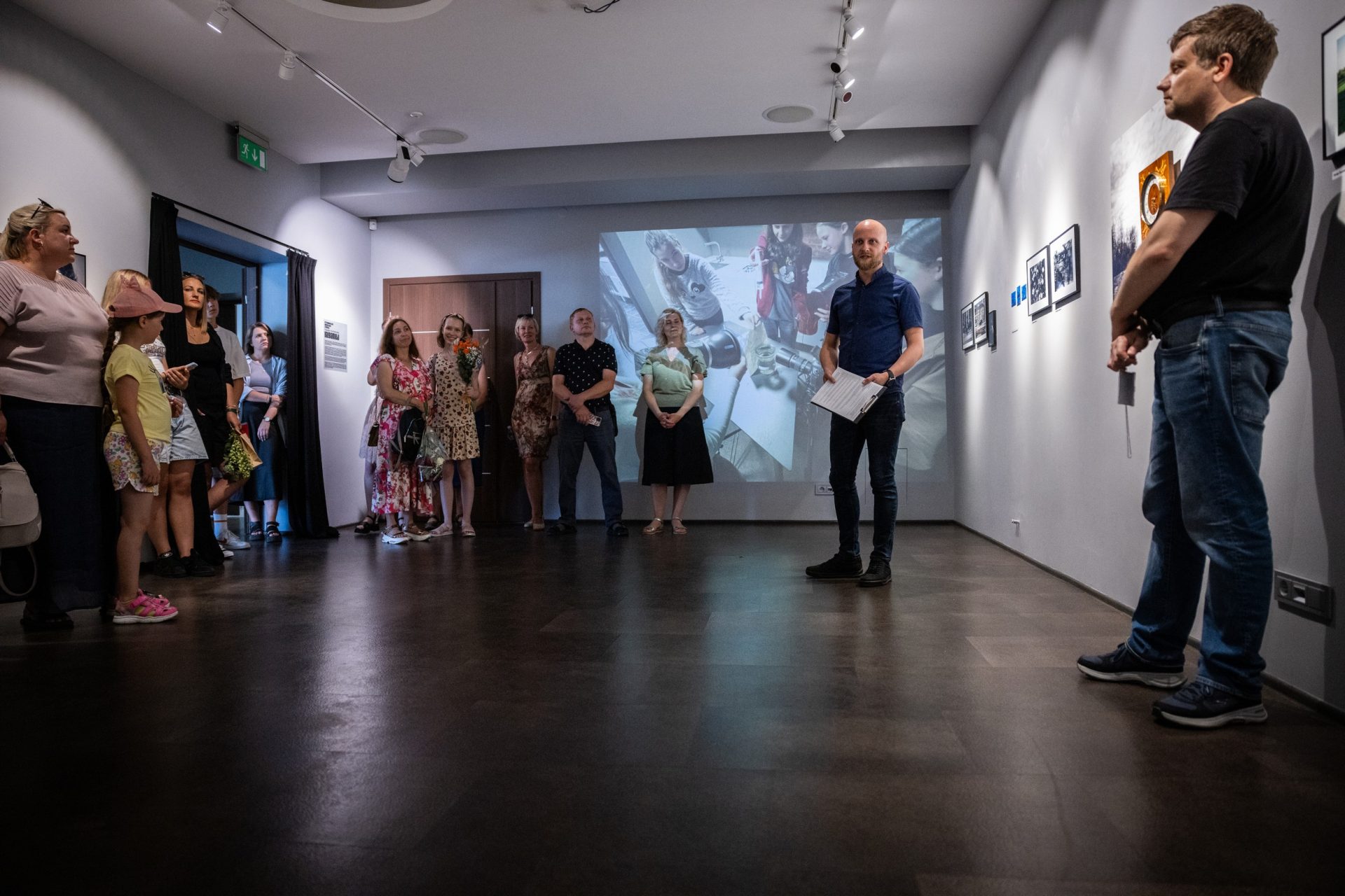 Fotografijos ir kino būrelio baigiamųjų darbų parodos „Fotografijos muziejaus studija“ atidarymas