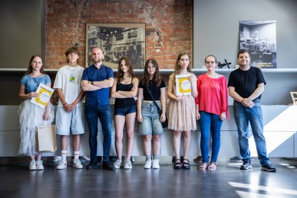 Atidaryta Fotografijos ir kino būrelio baigiamųjų darbų paroda „Fotografijos muziejaus studija“