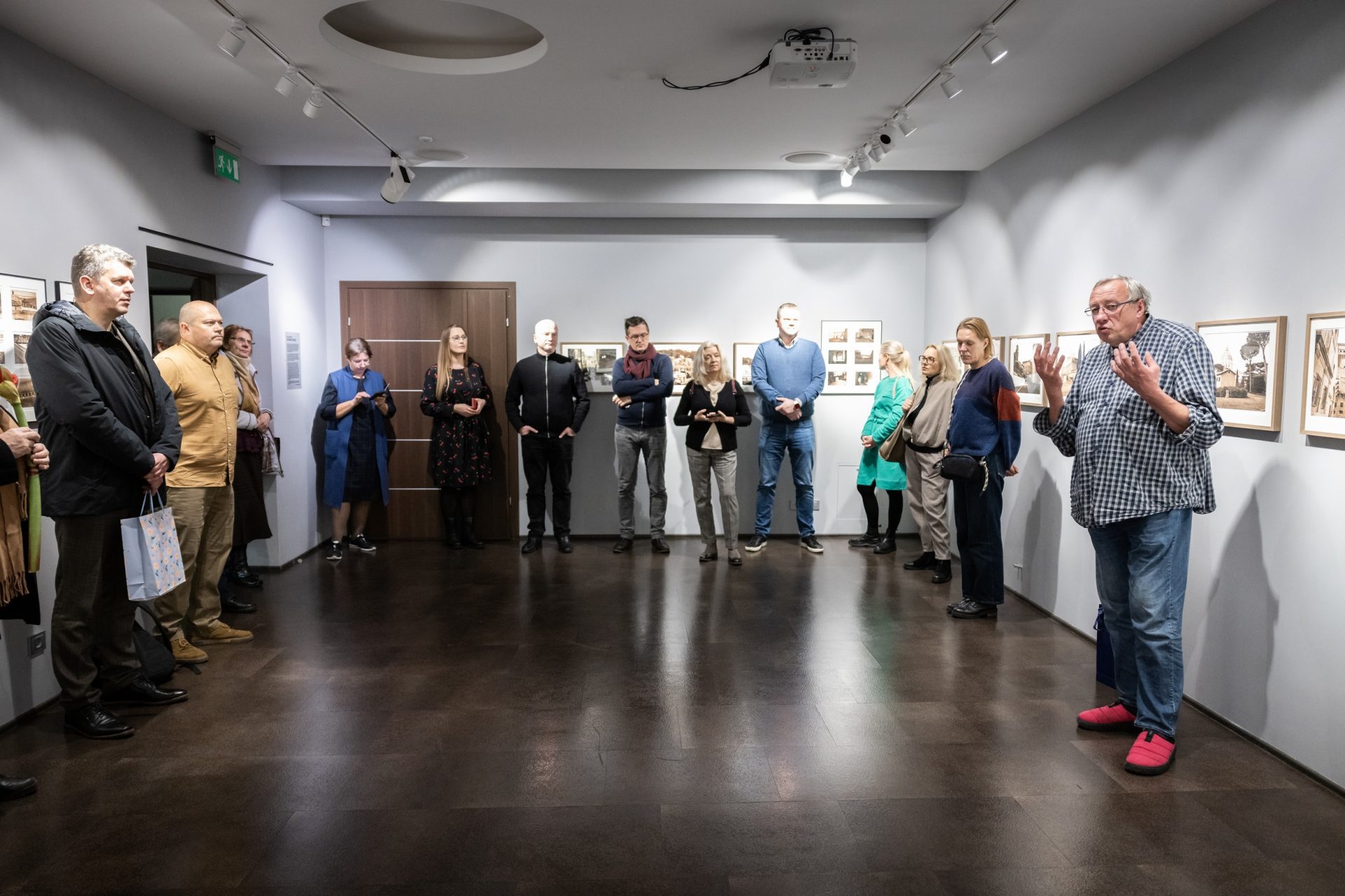 Fotografijos muziejuje atidaryta Sauliaus Paukščio paroda „Vatikano soduose“