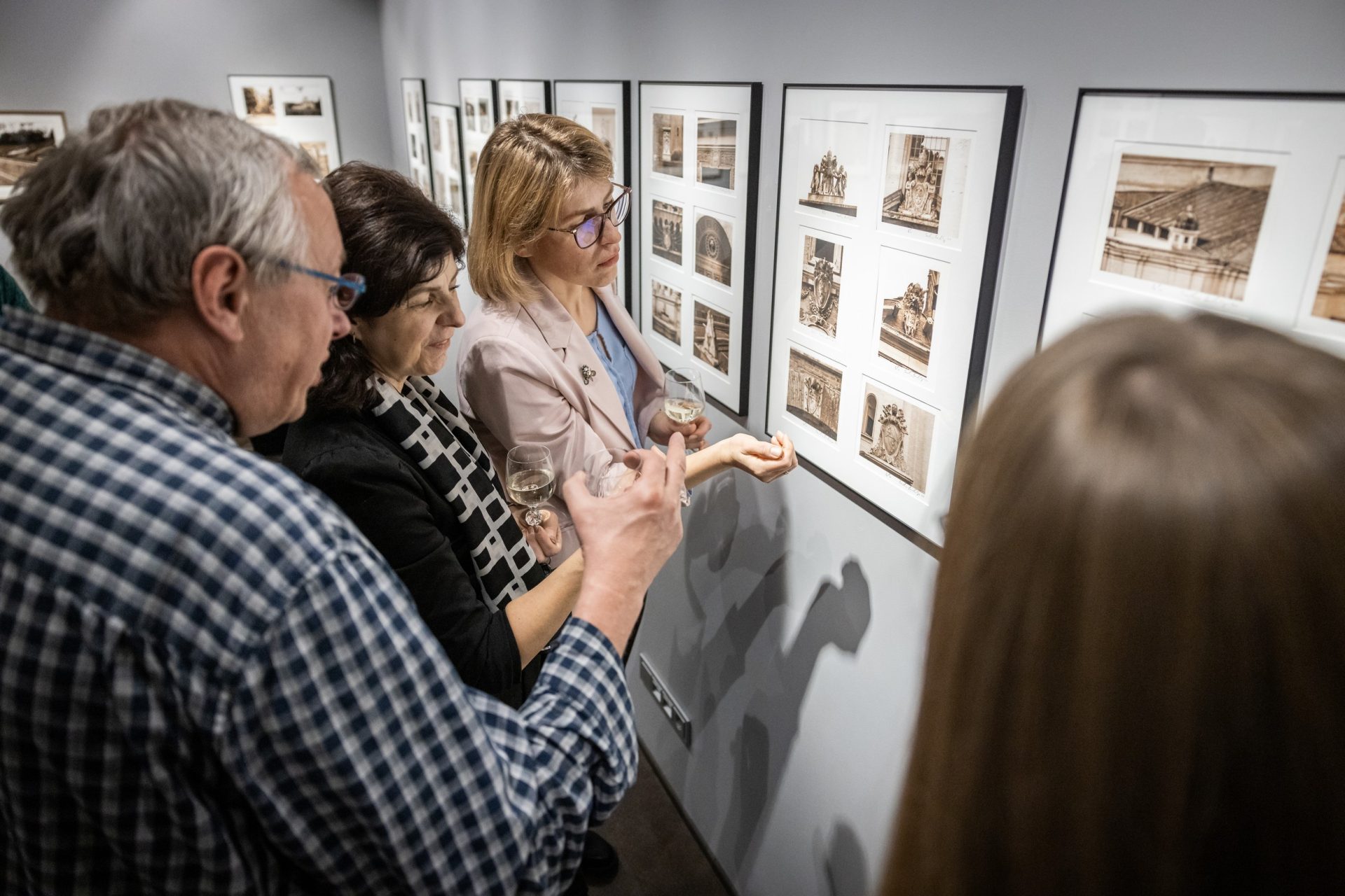 Fotografijos muziejuje atidaryta Sauliaus Paukščio paroda „Vatikano soduose“