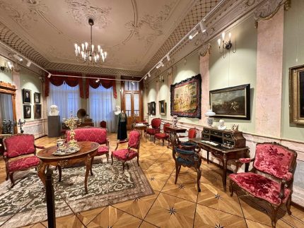 ŠAM – 101: pirmųjų kolekcijų pėdsakais. Dvarų kultūros paveldas