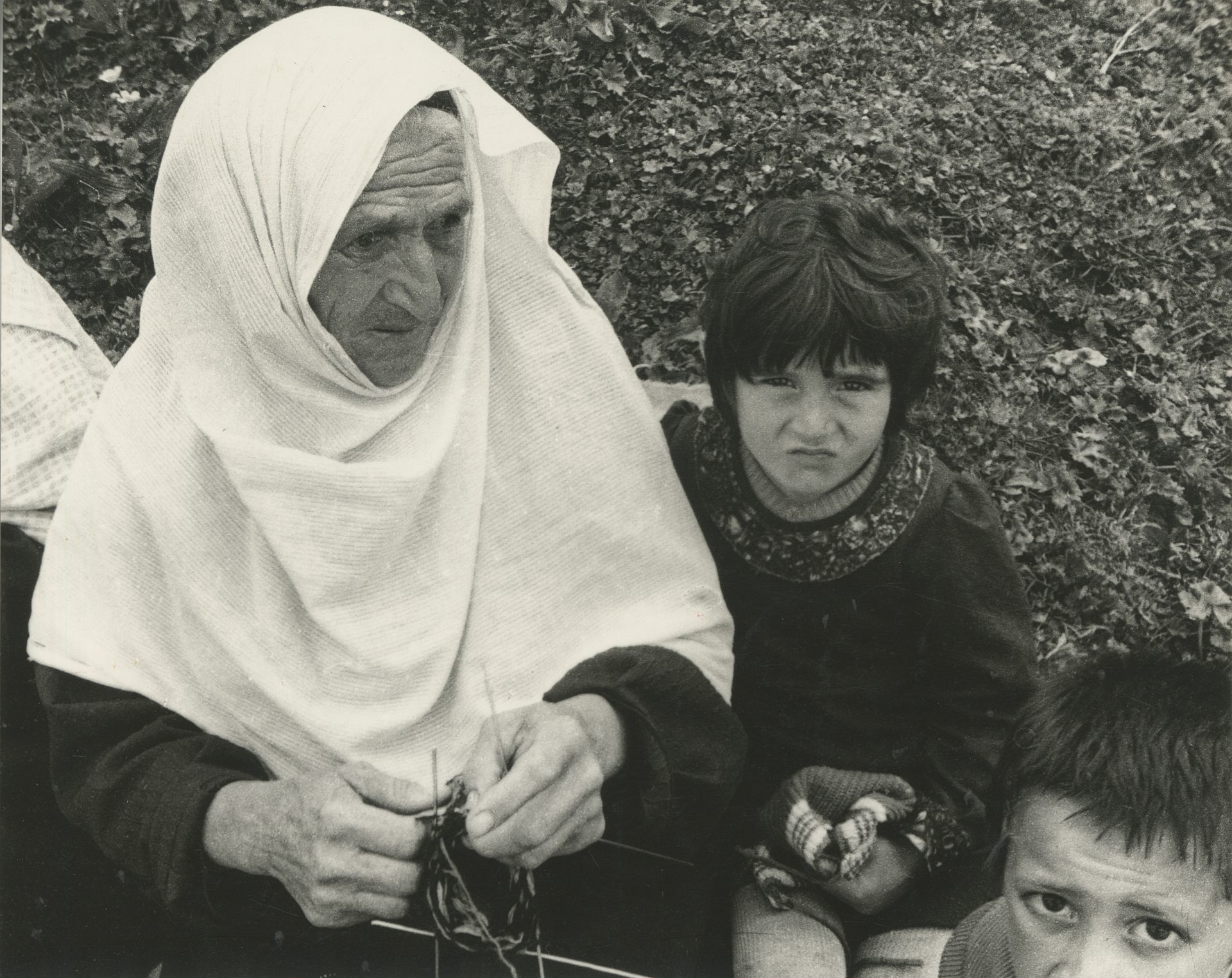 Ričardas Dailidė. Dagestano moterys. Iš kartos į kartą. 1981 m.