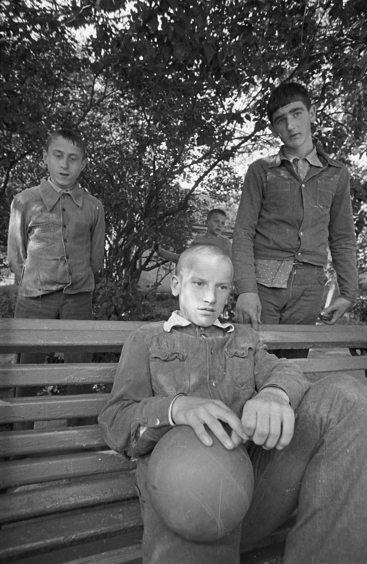 Virgilijus Šonta. Iš ciklo „Mokykla – mano namai“ (1980–1983)