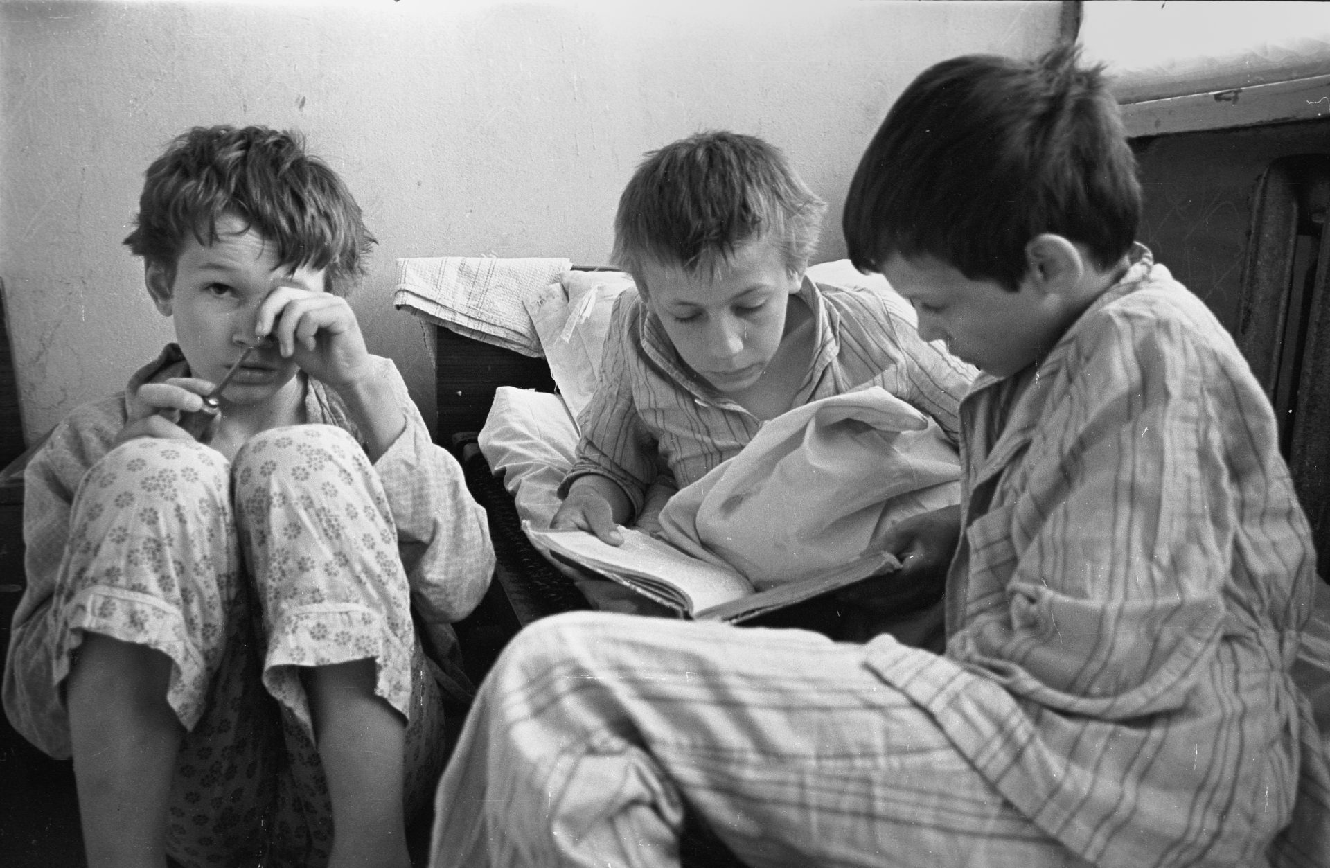 Virgilijus Šonta. Iš ciklo „Mokykla – mano namai“ (1980–1983)