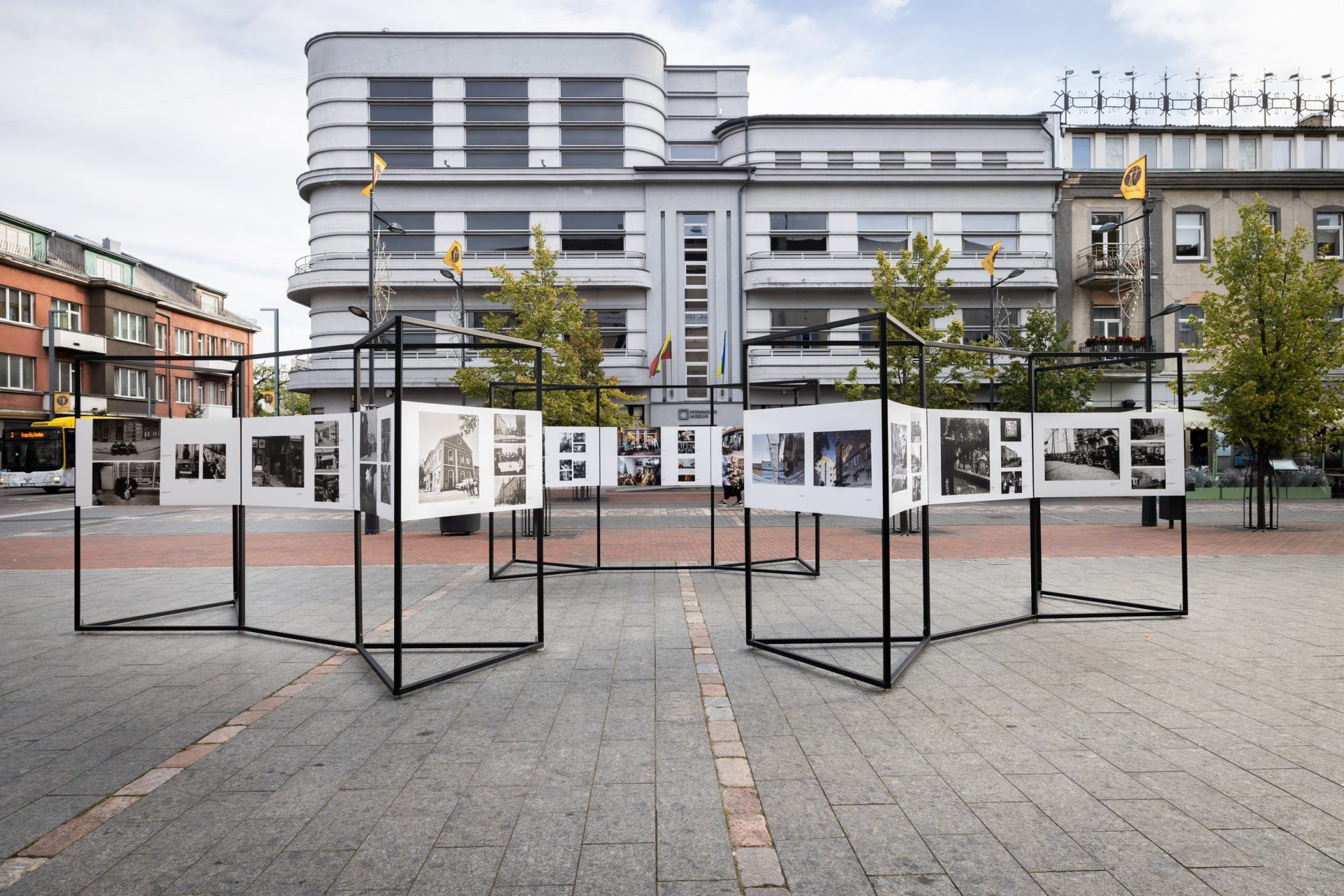 Paroda „Apie vieną Šiaulių senamiesčio kvartalą“