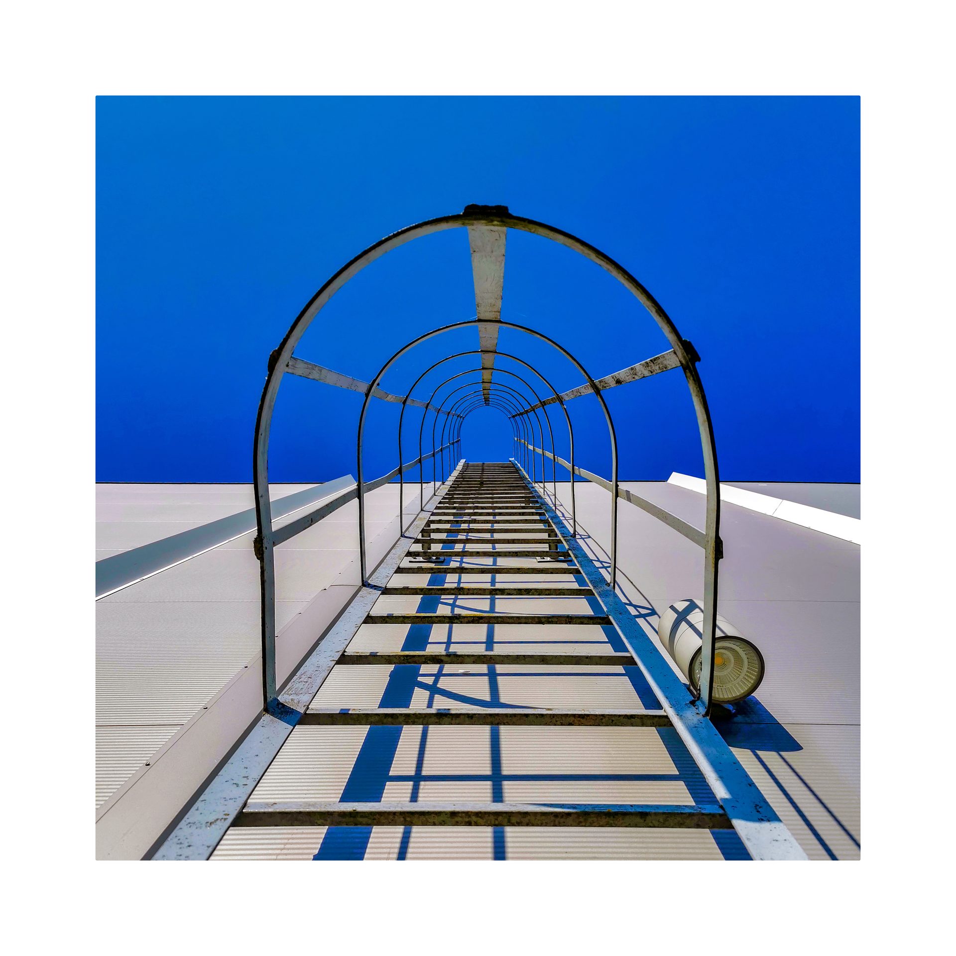 G. Šiukščius. Iš ciklo „Minimalistiniai motyvai“, 2023–2024 m.