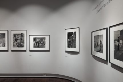 Uždaras ratas. Aleksandro Macijausko paroda Šiaulių fotografijos muziejuje